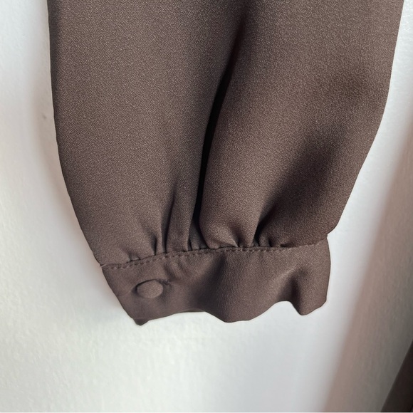 Vicente Camuto Sizes, S, M Chocolate Torte Ruched Flounce Dress - Picture 10 of 13